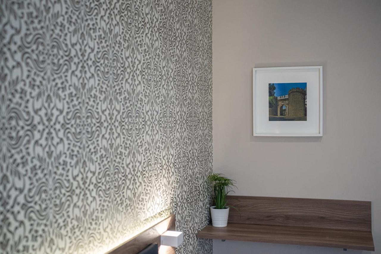 Famalu Apartments Napoli Eksteriør bilde