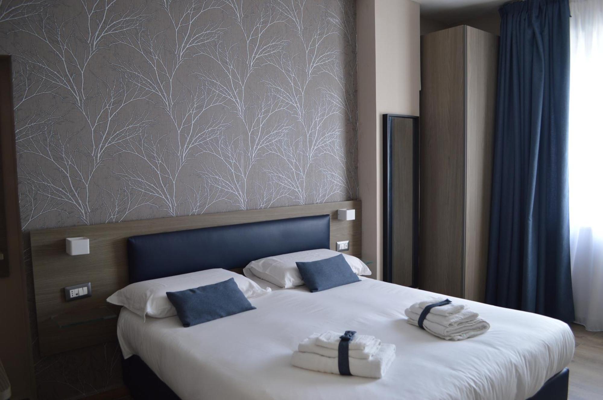 Famalu Apartments Napoli Eksteriør bilde