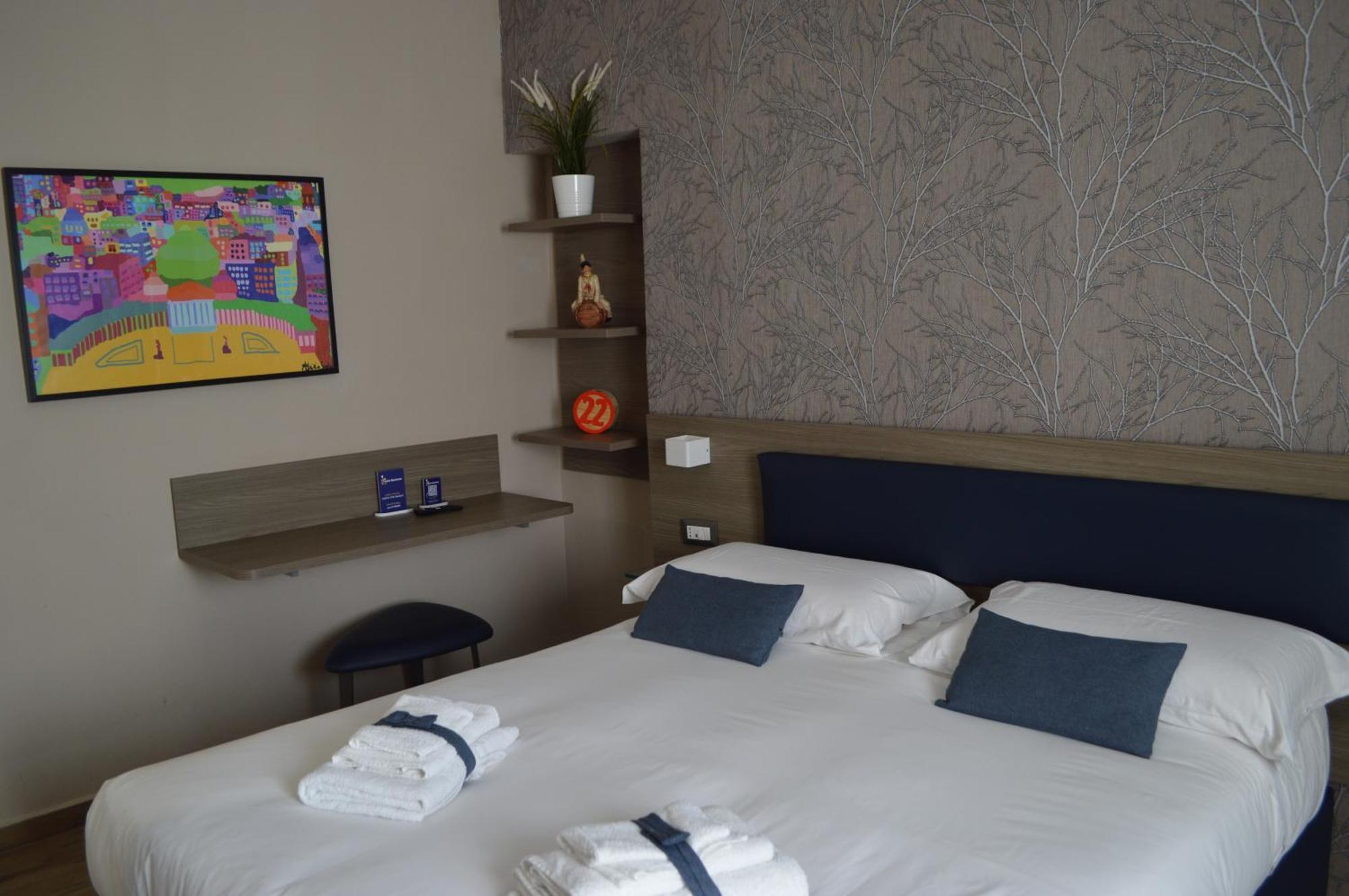 Famalu Apartments Napoli Eksteriør bilde