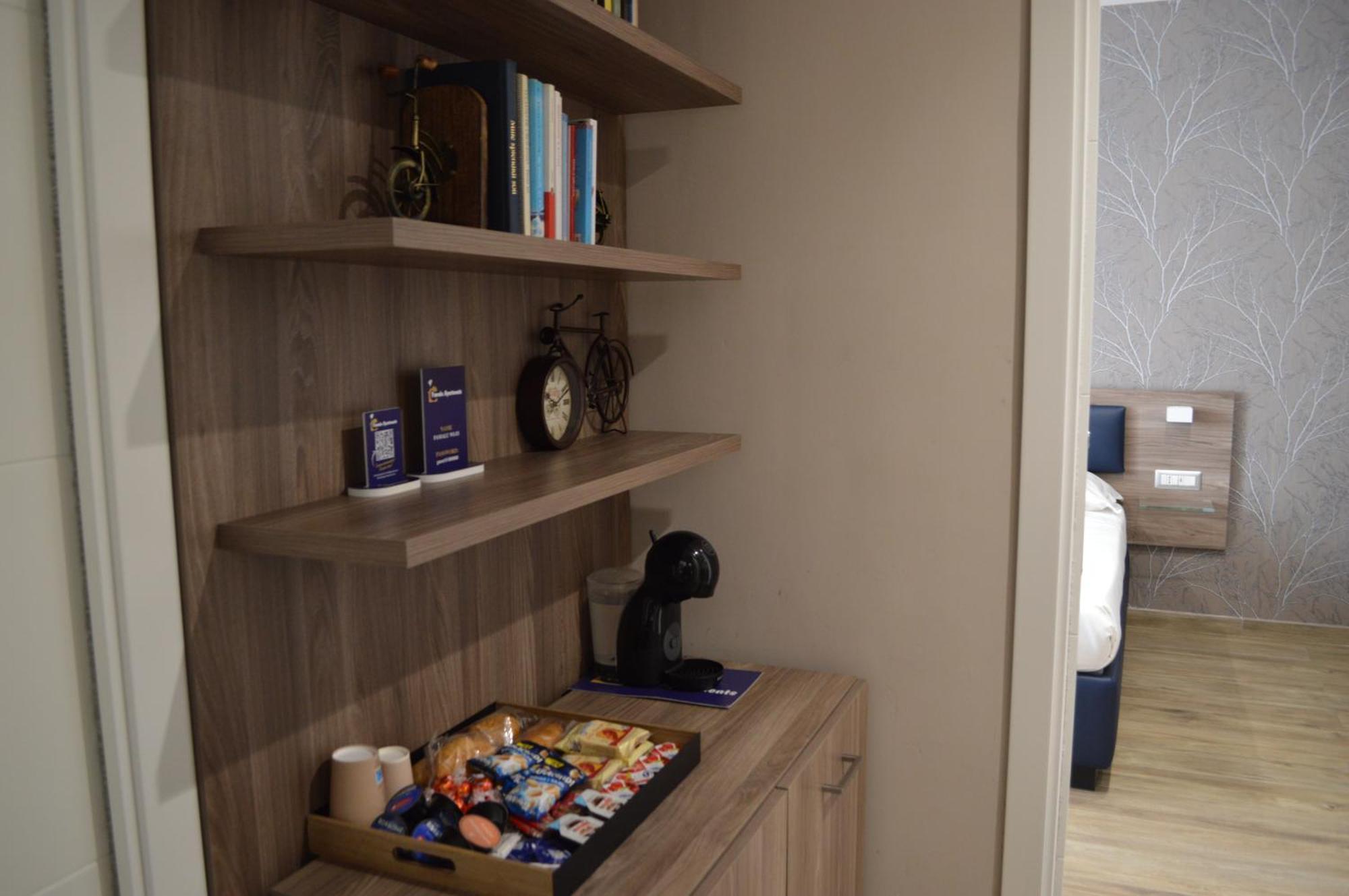 Famalu Apartments Napoli Eksteriør bilde