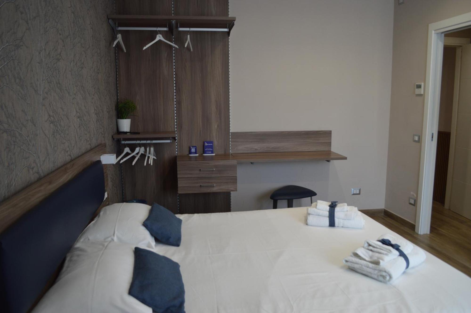 Famalu Apartments Napoli Eksteriør bilde