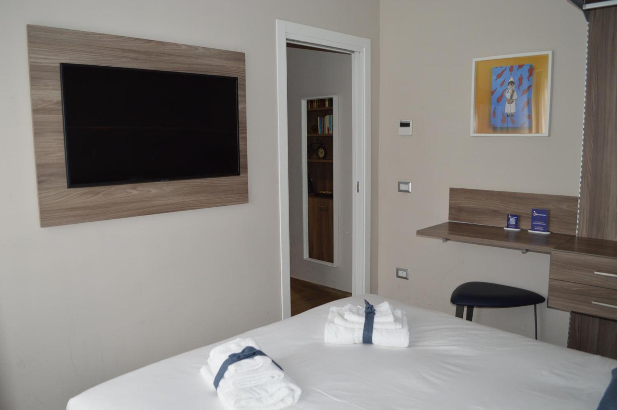 Famalu Apartments Napoli Eksteriør bilde