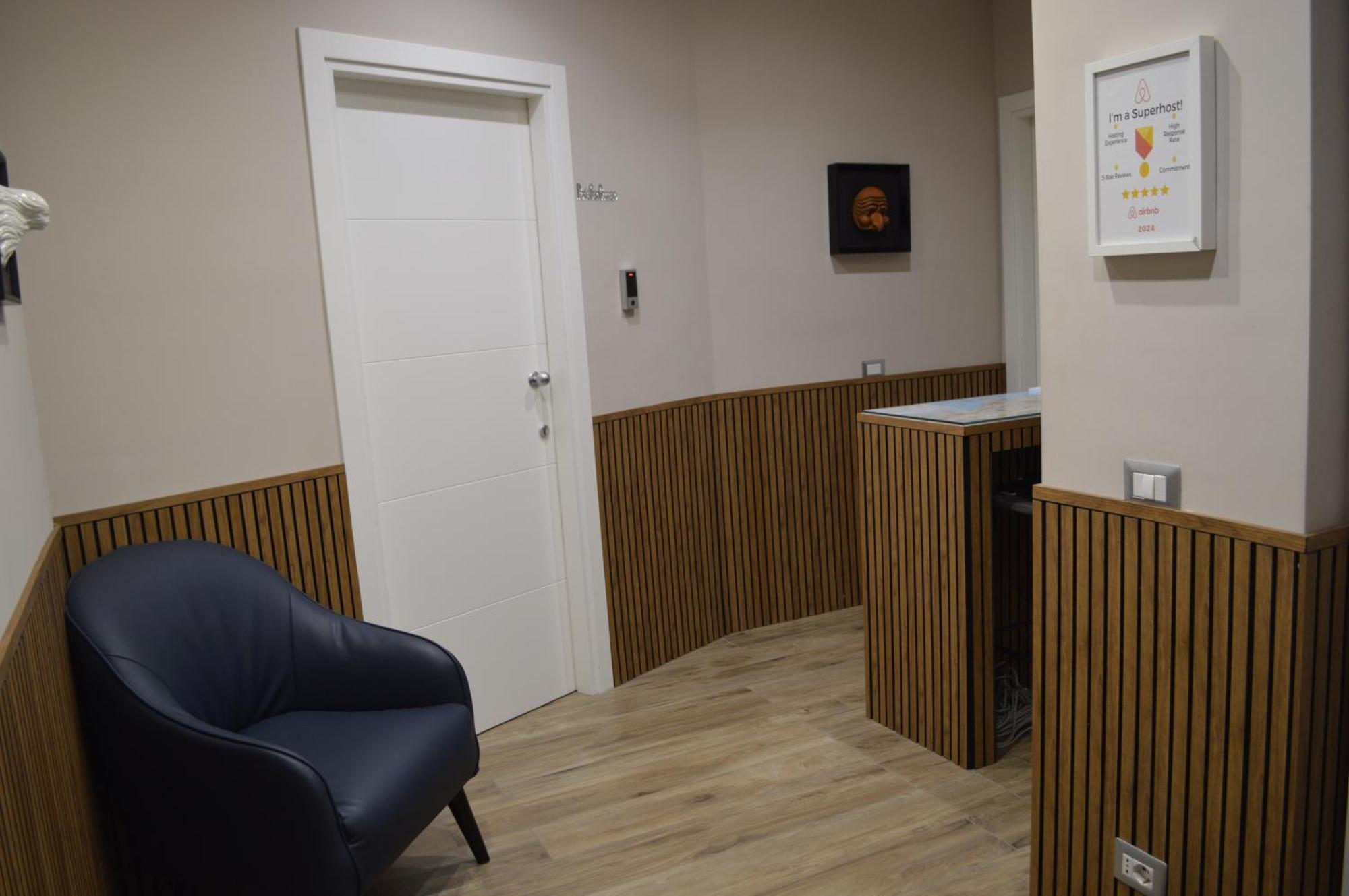 Famalu Apartments Napoli Eksteriør bilde
