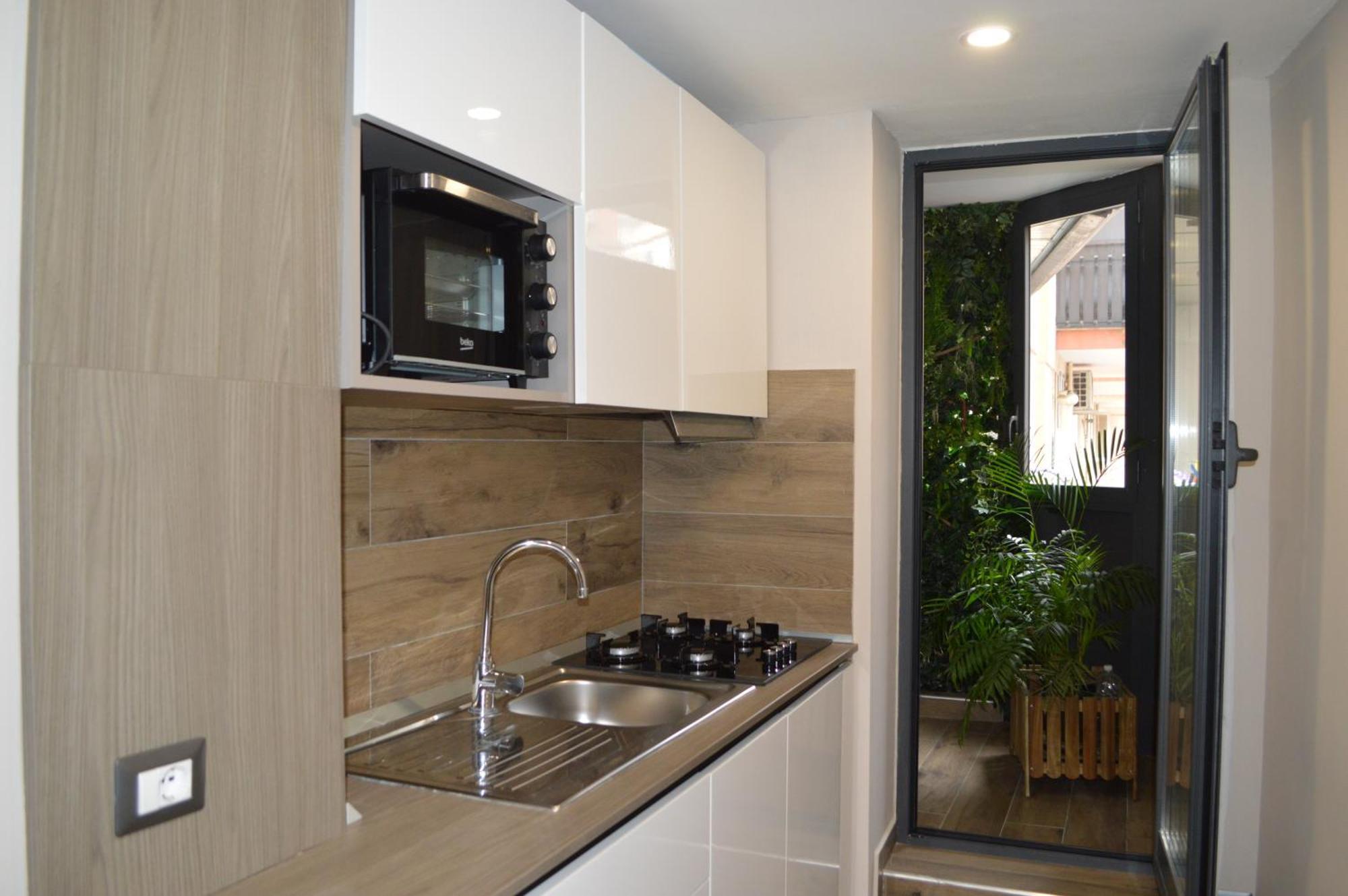 Famalu Apartments Napoli Eksteriør bilde