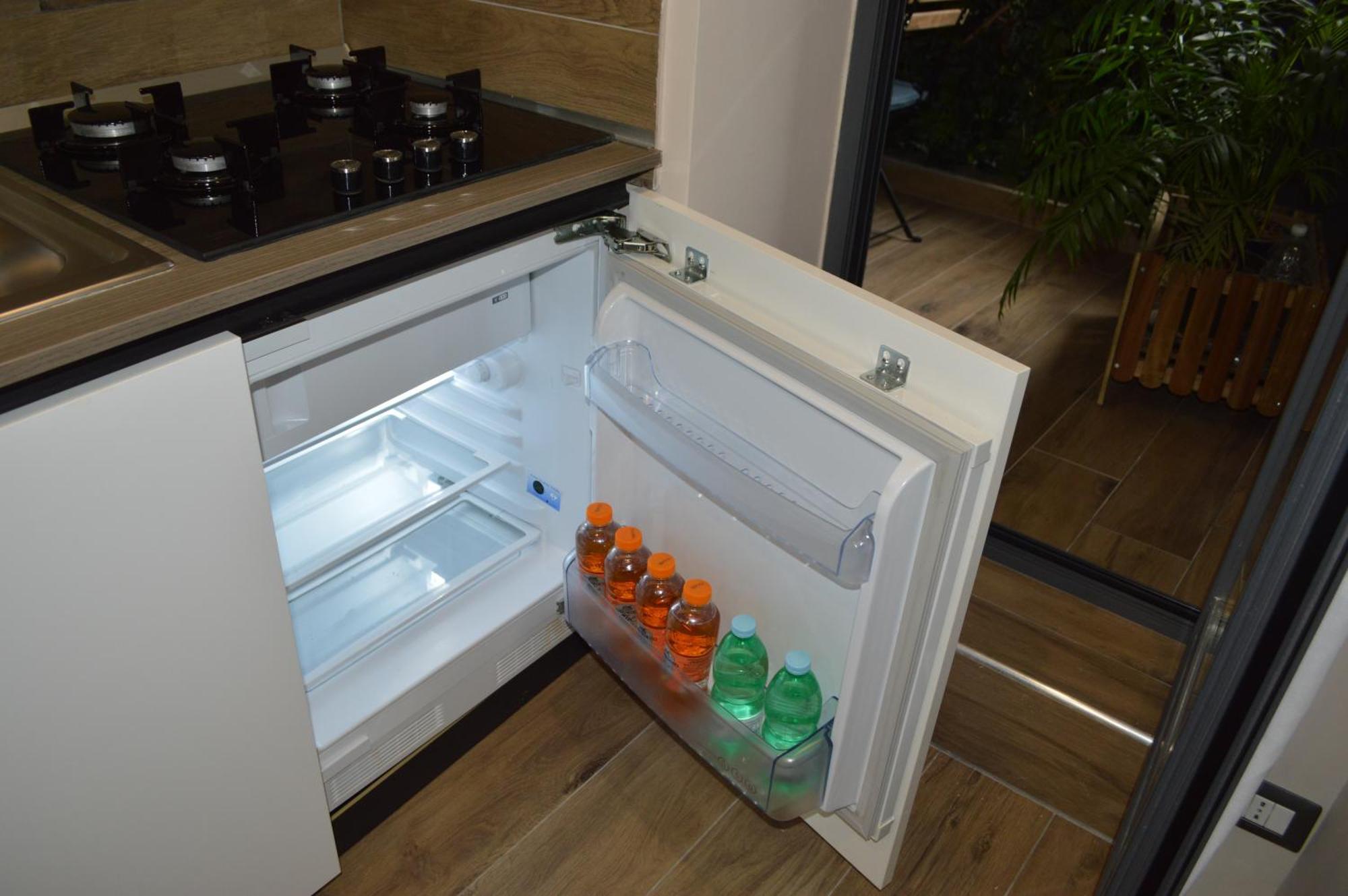 Famalu Apartments Napoli Eksteriør bilde